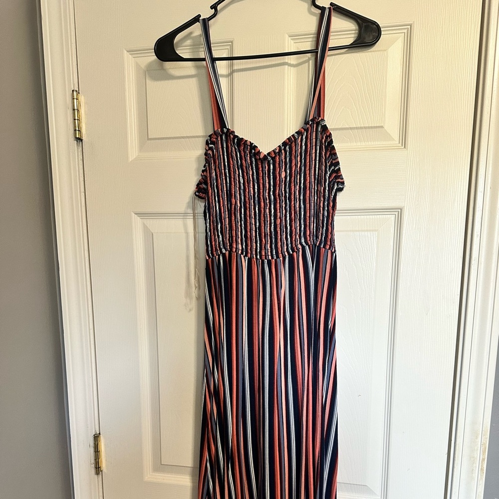 Universal thread dress